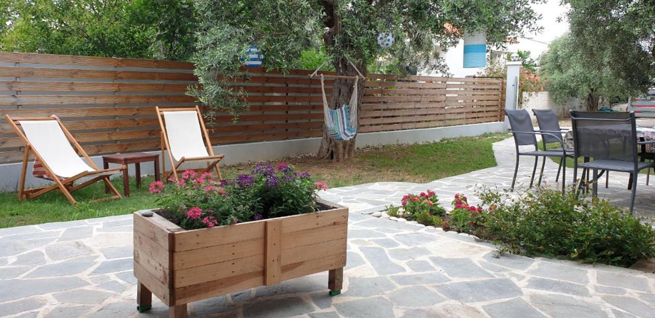 Neki'S Apartments Skala Kallirakhis Exterior photo